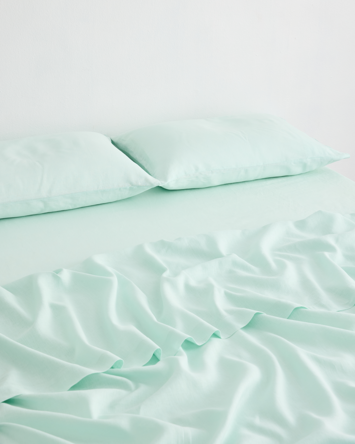 Mint 100% French Flax Linen Fitted Sheet