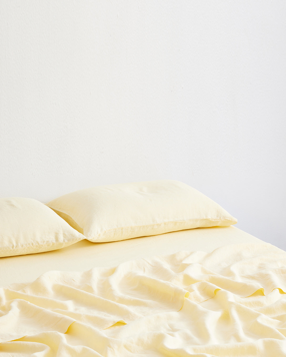 Limoncello 100% French Flax Linen Fitted Sheet